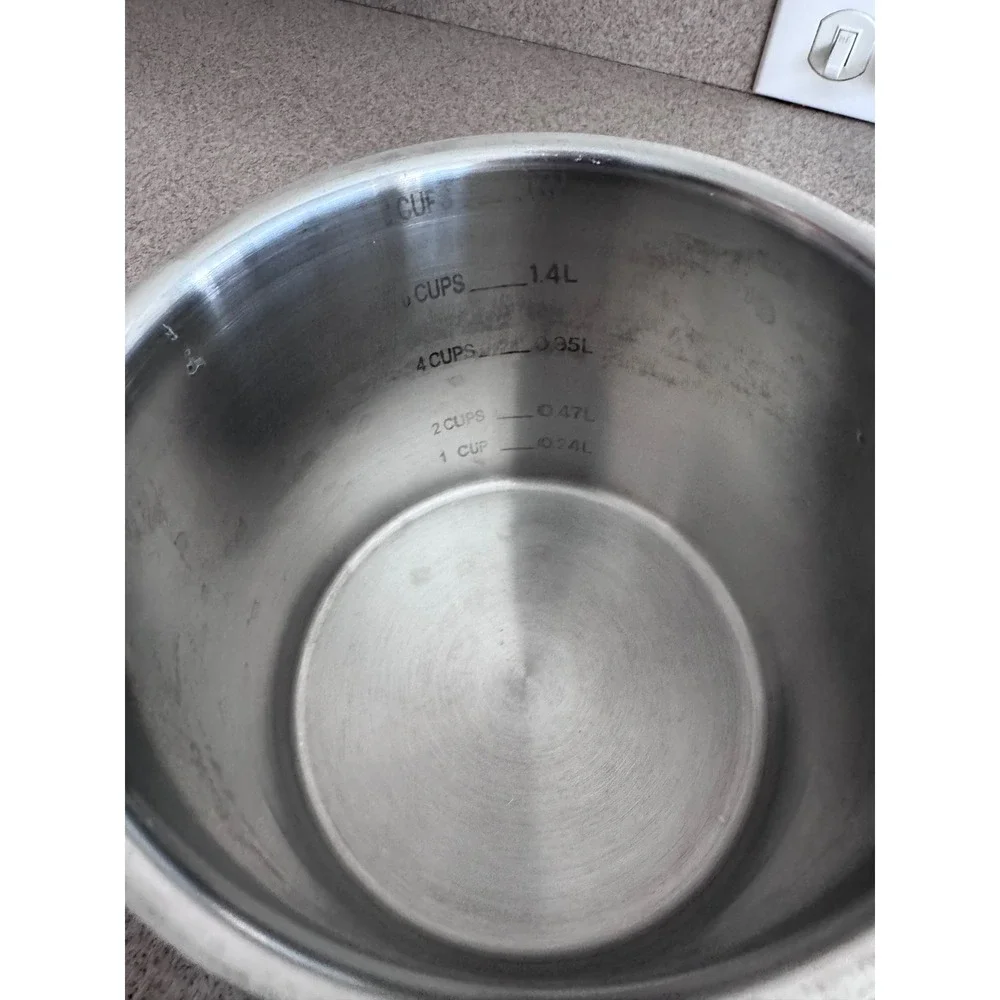 Norpro Krona 18/10 Stainless Steel 1.5 Quart Saucepan with Vented Glass Lid